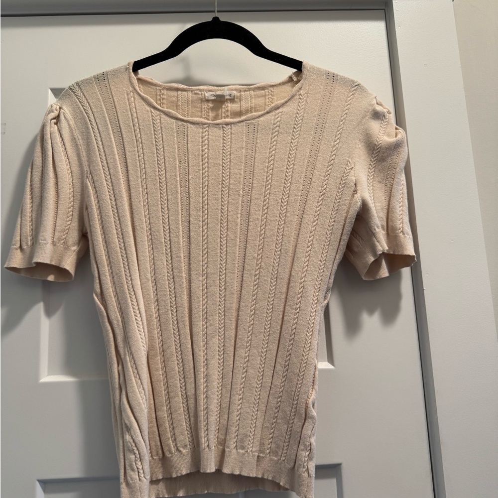 Women's Cream Knit Top